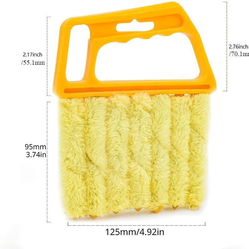 Washable microfiber window cleaning brush for effortless dust removal and blind cleaning