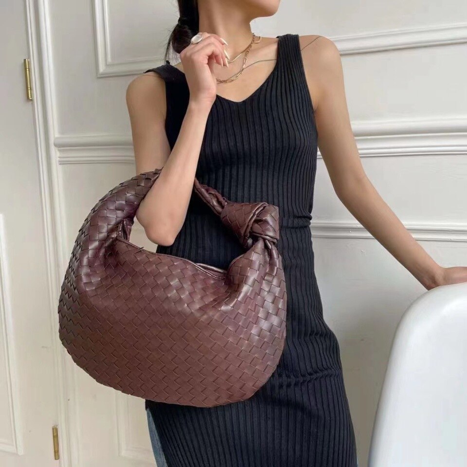 Sac à bandoulière en cuir tressé de luxe 2021