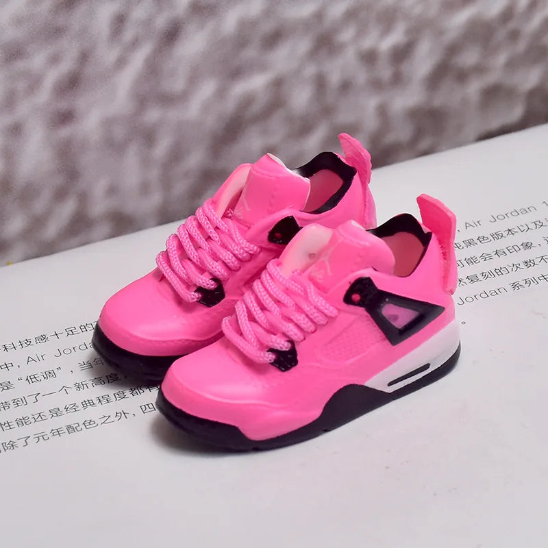 17cm Labubu Schuh Modell Spielzeug Vinyl Puppe Turnschuhe Sportschuhe Unisex Geburtstag Geschenk auf Lager 36 Styles verfügbar