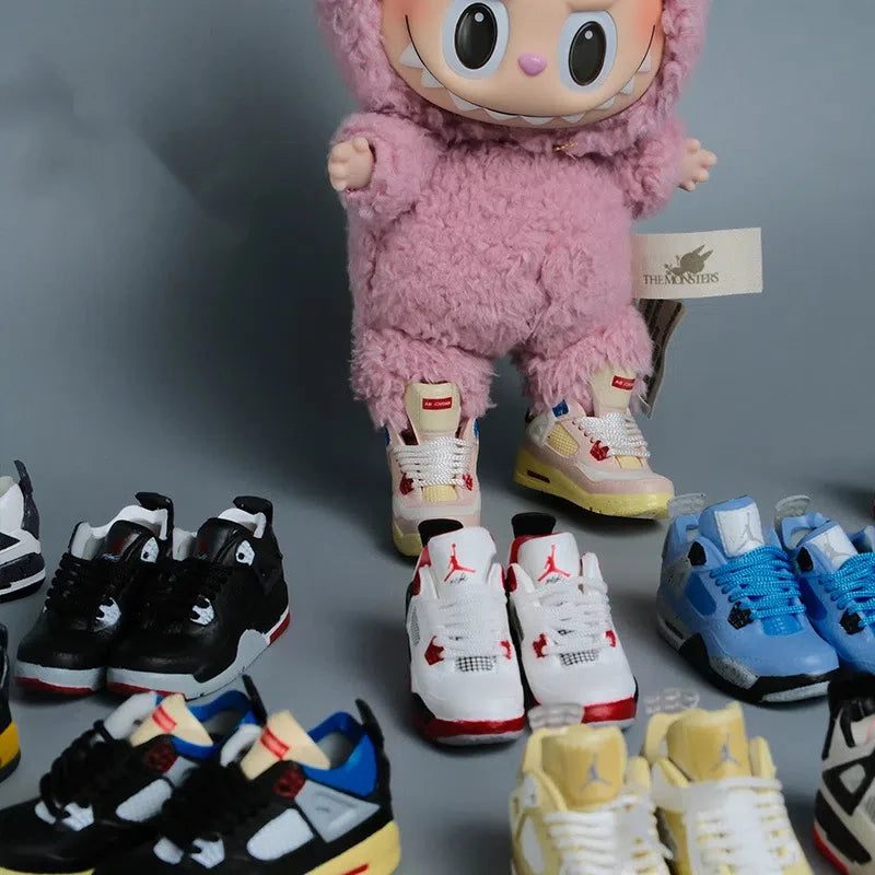 17cm Labubu Schuh Modell Spielzeug Vinyl Puppe Turnschuhe Sportschuhe Unisex Geburtstag Geschenk auf Lager 36 Styles verfügbar