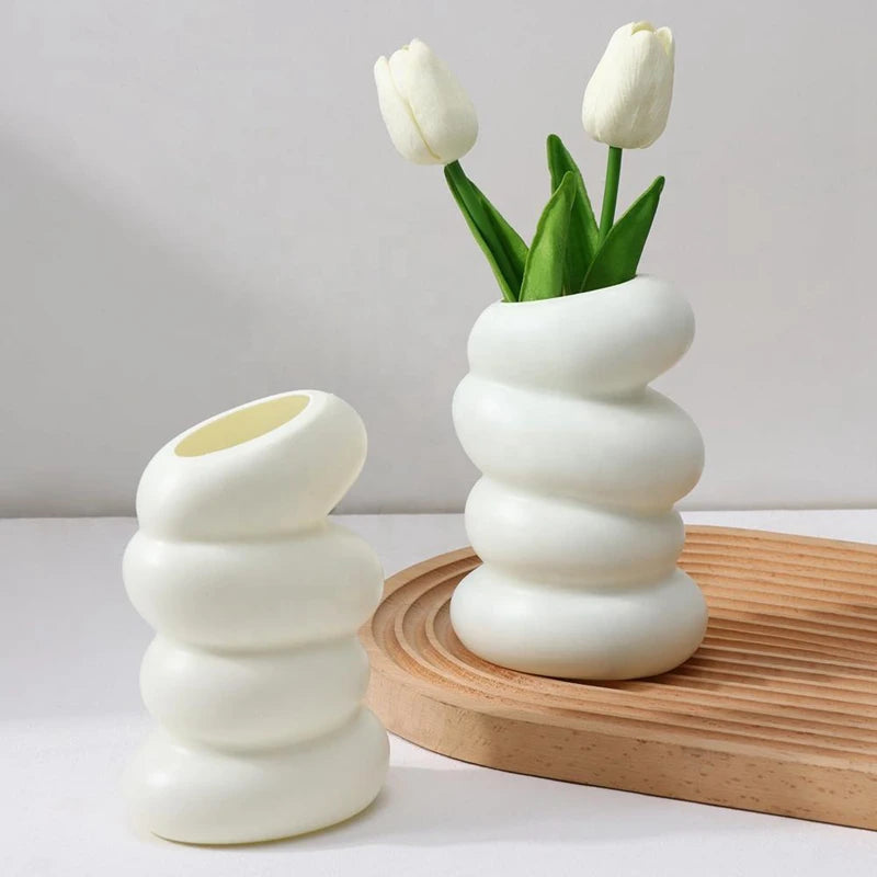 1PC Plastic Spiral White Vase Nordic Creative Flower Arrangement Container