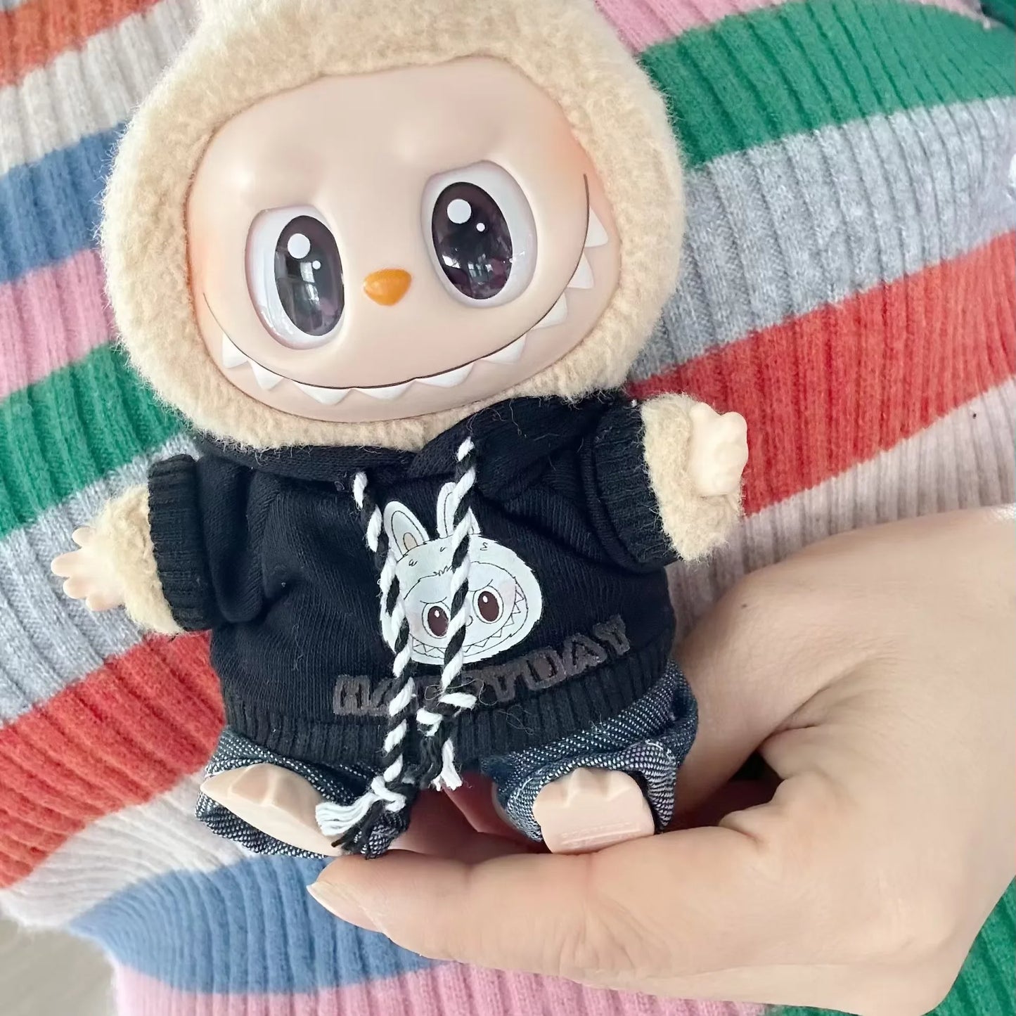 Labubu Idol Puppen 17cm Niedlich Mini Plüsch Kpop Exo DIY Accessoire Set Unisex Korea Style Hoodie Kleidung für Sammler & Fans