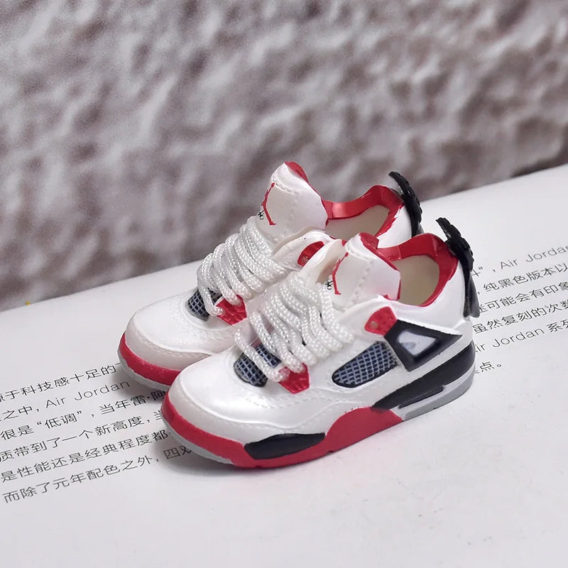 17cm Labubu Schuh Modell Spielzeug Vinyl Puppe Turnschuhe Sportschuhe Unisex Geburtstag Geschenk auf Lager 36 Styles verfügbar